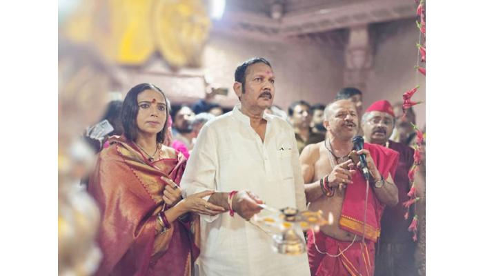 खासदार उदयनराजे यांच्या हस्ते प्रतापगडावर भवानी मातेचे पूजन; पूरग्रस्तांना मदत करण्याचे केले आवाहन