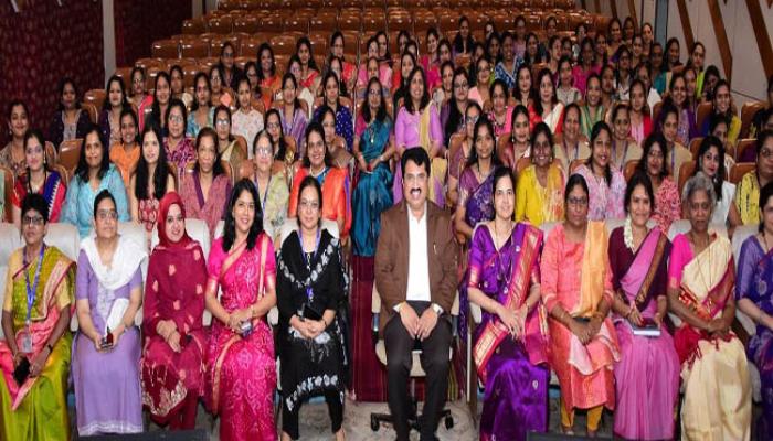 सन्मान सौदामिनींचा; महावितरणमधील महिला खऱ्या अर्थाने 'आदिशक्ती'चे रूप - संचालक श्री. राजेंद्र पवार