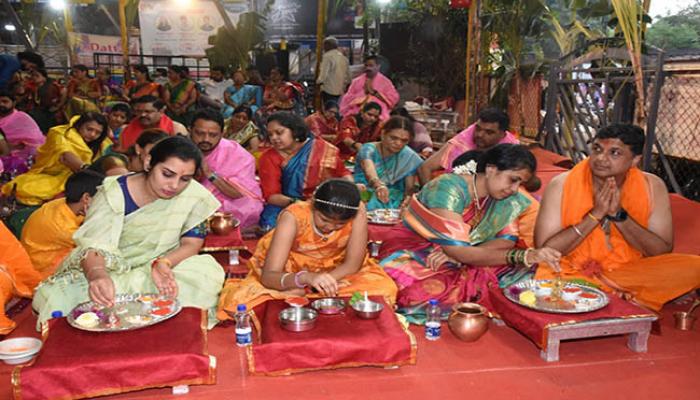 दुर्गामाता सहस्त्र चंडीयाग सोहळ्यात 1000 कुमारिकांचे पूजन संपन्न