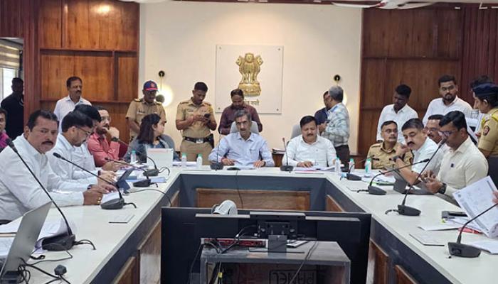 अतिवृष्टी बाधित शेतकऱ्यांविषयी शासन संवदेनशील येणारा निधी शेतकऱ्यांच्या खात्यावर तात्काळ जमा करावा