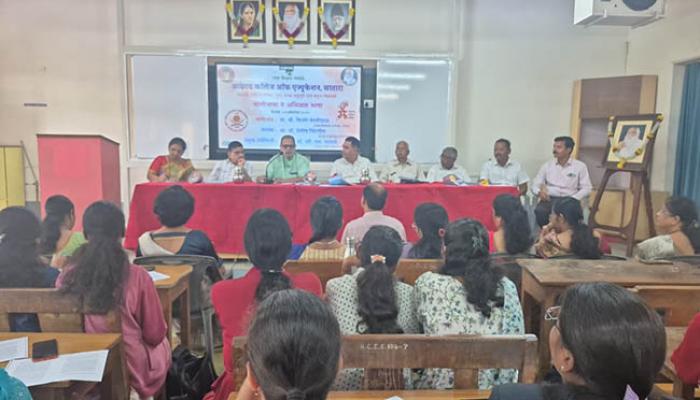 मराठी भाषा रोजगाराची होत नाही तोपर्यंत तिचे अस्तित्व धोक्यात