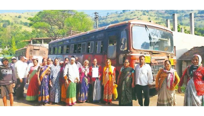 संतप्त महिला प्रवाशांच्या काटवली येथे रास्ता रोको; वाहतूक दोन तास ठप्प : मेढा आगाराविरोधात संताप व्यक्त