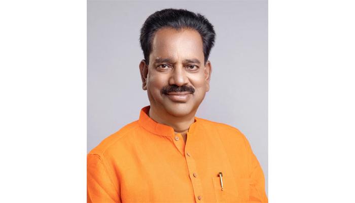 निष्ठावंत व कडवट शिवसैनिक बाळासाहेब शिंदे सातारा नगरपालिका नगराध्यक्षपदाची निवडणूक लढविणार