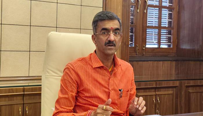 कोयना भूकंप पुनर्वसन निधीतून पाटणला 13 कोटींची विकासकामे होणार; पालकमंत्री शंभूराज देसाई यांचे प्रयत्न