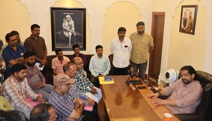 सभासद- शेतकऱ्यांच्या सहकार्याने 'अजिंक्यतारा' प्रगतीपथावर