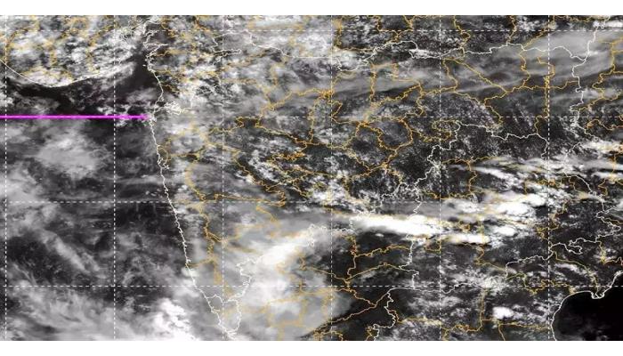 वादळी वाऱ्यांमुळे महाराष्ट्रात ‘इथं’ पावसाची हजेरी