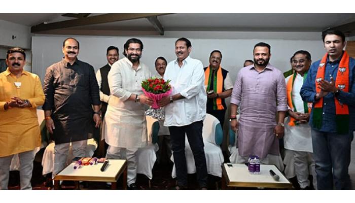 इच्छुक नगरसेवकांच्या मुलाखतींना भाजप करणार सुरवात : भाजप कार्यालयात होणार मुलाखती, स्थानिक समीकरणानुसार निर्णय,भाजप कोर कमिटीच्या बैठकीत चर्चा