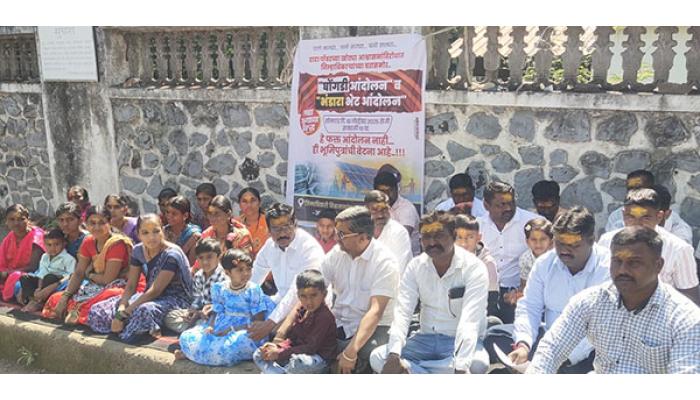 टाटा पॉवर एनर्जीच्या विरोधात साताऱ्यात कामगारांचे घोंगडी आंदोलन; भूमिपुत्र कामगारांवर होणाऱ्या अन्यायाच्या विरोधात मागितली दाद