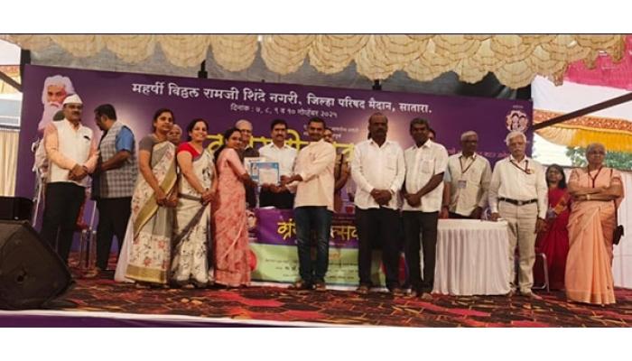 गोकूळ प्राथमिक शाळेच्या विद्यार्थ्यांच्या नृत्य स्पर्धेत द्वितीय क्रमांक