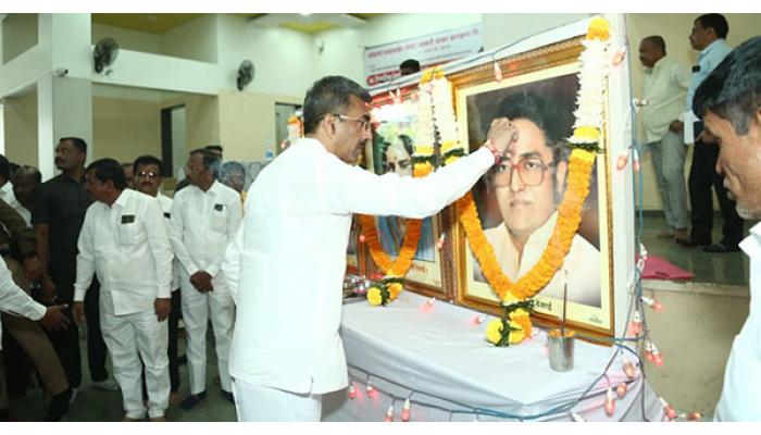 बाळासाहेब व आबासाहेब पाटणच्या विकासाचा पाया घालणारे मूळपुरुष; ना. शंभूराज देसाई; शिवाजीराव देसाई यांना जयंतीनिमित्त अभिवादन