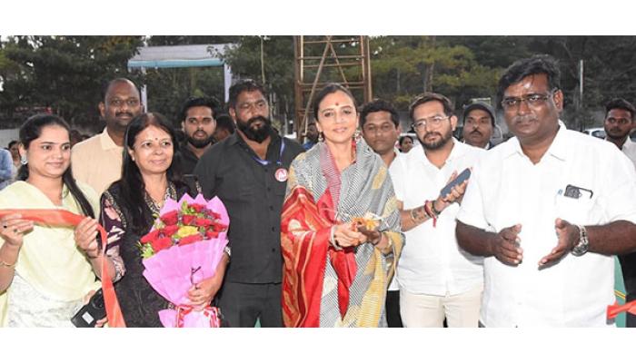 छत्रपती कृषी महोत्सवाचा सातारा पॅटर्न राज्यात वृद्धिंगत व्हावा - श्री. छ. सौ. दमयंतीराजे भोसले; - कृषी महोत्सवाचे शानदार उद्घाटन