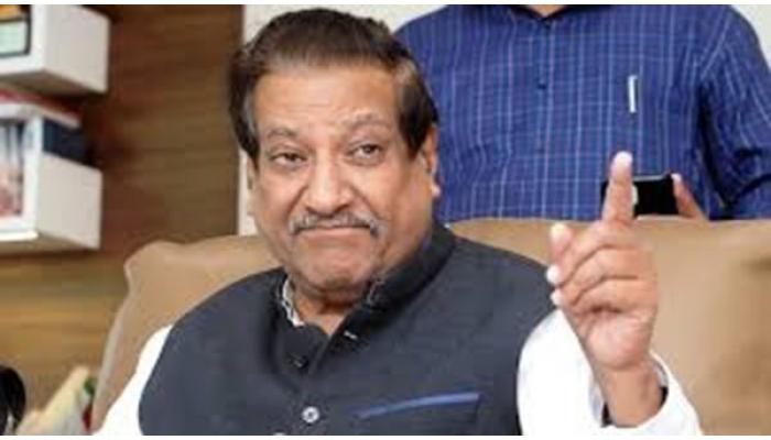 येत्या महिन्याभरात मराठी माणूस देशाचा पंतप्रधान होऊ शकतो'; पृथ्वीराजबाबांचा मोठा दावा, दिल्लीपासून गल्लीपर्यंत राजकीय चर्चांना उधाण