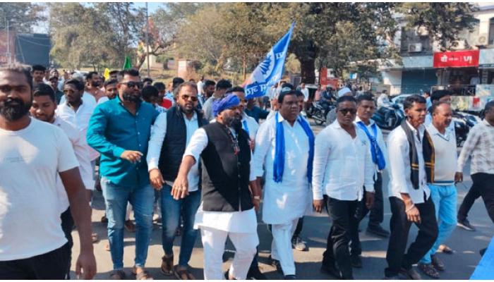 मागासवर्गीय समाजातील अतुल भिसे आत्महत्याप्रकरणी सातार्&zwj;यात मोर्चा