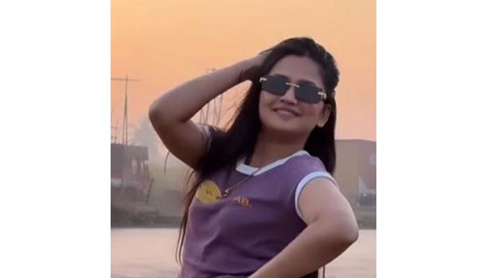 सातारा हायवेवर गौतमी पाटीलने 'धुरंधर'च्या गाण्यावर केला भन्नाट डान्स; व्हिडीओ व्हायरल