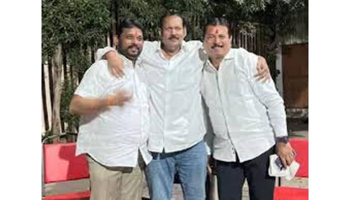 ही दोस्ती तुटायची नाही.... ! खा. उदयनराजे भोसले यांनी घेतली राजेंद्रसिंह यादव यांची गळाभेट; सोशल मीडियावर व्हिडिओ व्हायरल