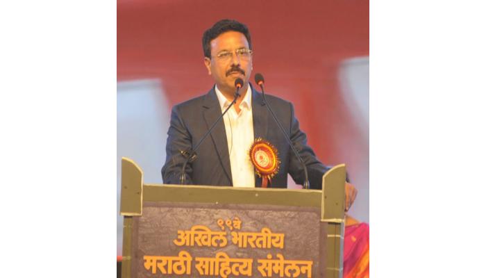 हिंदी भाषा सक्तीला सांस्कृतिक कारणास्तव विरोध हिंदी भाषा सक्तीवरून प्रा. मिलिंद जोशी यांनी शासनाला ठणकावले; मायमराठीची अवहेलना होत असताना मावशीचे कौडकौतुक कशासाठी?