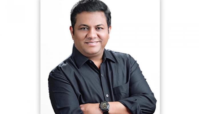 अखिल भारतीय मराठी साहित्य संमेलनाचे कार्याध्यक्ष विनोद कुलकर्णी यांच्यावर भ्याड हल्ला