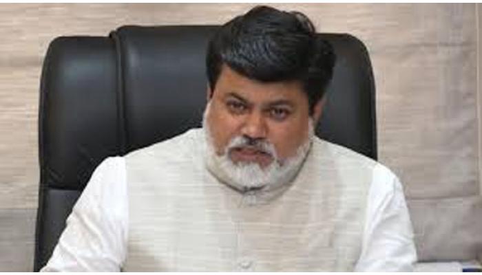 हस्तक्षेप नाही, राज्यकर्त्यांकडून साहित्य संस्थांची ताकद वाढवण्याचे काम - मराठी भाषा मंत्री उदय सामंत यांची ग्वाही; साहित्य परिषदेच्या इमारतीच्या डागडुजीसाठी १ कोटी रुपयांची मदत