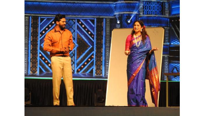 महाराष्ट्राची हास्य जत्रा&rsquo; अन हास्यकल्लोळ ! टाळ्यांचा कडकडाट, सातारकरांनी कलाकारांना भरभरून दाद दिली