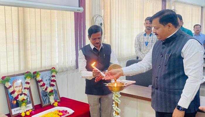 दिव्यांगांच्या हक्कांचे संरक्षण करणे प्रशासन अधिकाऱ्याची जबाबदारी - जिल्हाधिकारी संतोष पाटील; जिल्हा दिव्यांग सक्षमीकरण कार्यालयामार्फत जिल्हास्तरीय कार्यशाळेचे आयोजन