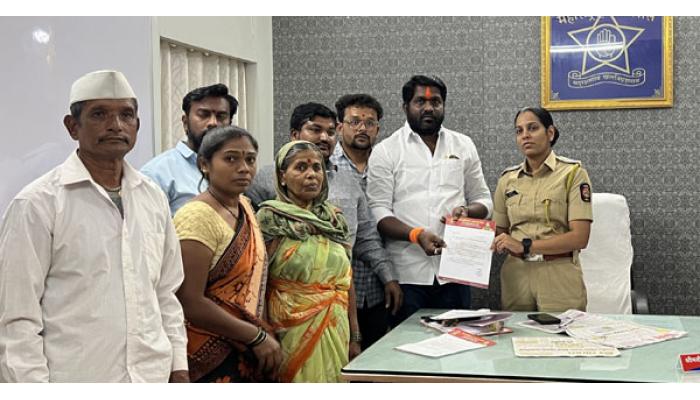 कोरेगाव येथील अल्पवयीन मुलीस आत्महत्येस प्रवृत्त केल्याप्रकरणी संशयितालाअटक करा; रक्षक प्रतिष्ठानचे पोलीस अधीक्षकांकडे निवेदनाद्वारे मागणी