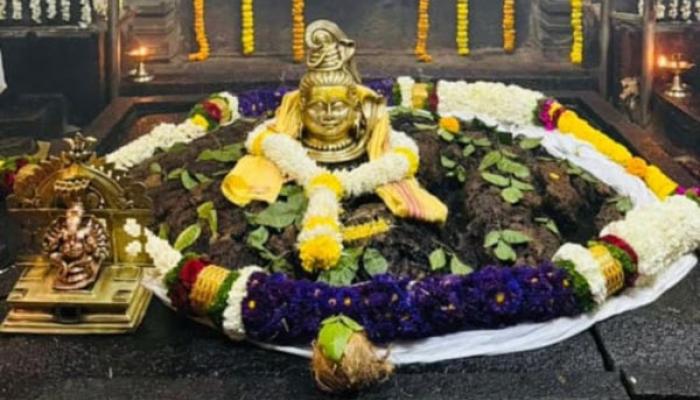 महाबळेश्वर तालुक्यात महाशिवरात्री भक्तिमय वातावरणात साजरी; शिवभक्तांची दर्शनासाठी गर्दी; पंचगंगा व स्वयंभू मंदिरात रांगांची शिस्तबद्ध व्यवस्था