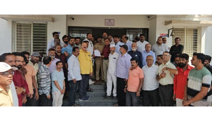 फलटणमधील गुन्हेगारी प्रवृत्तींचा बंदोबस्त करा; व्यापारी व नागरिकांना भयमुक्त करा, व्यापारी संघटनेचे पोलिसांना निवेदन