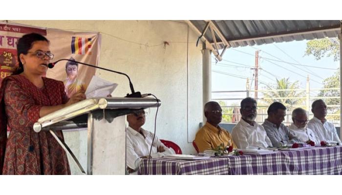 बुद्धाचे विचार बाबासाहेबांनी संविधानामार्फत दिले : डॉ. जयश्री कांबळे; "धम्म आणि संविधान-मानव मुक्तीचा मार्ग" वर व्याख्यान