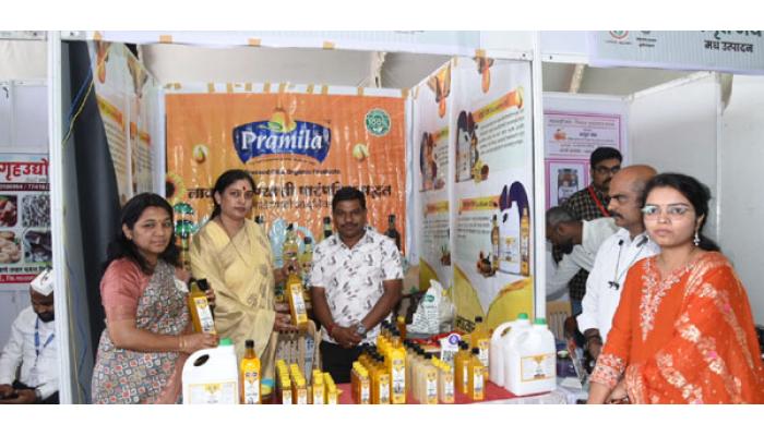 साताऱ्यात प्रधानमंत्री सूक्ष्म अन्नप्रक्रिया उद्योग प्रदर्शनाचा डंका; ३.२५ कोटींचे सामंजस्य करार संपन्न, २२५ स्टॉल्स, २५ लाखांची थेट विक्री