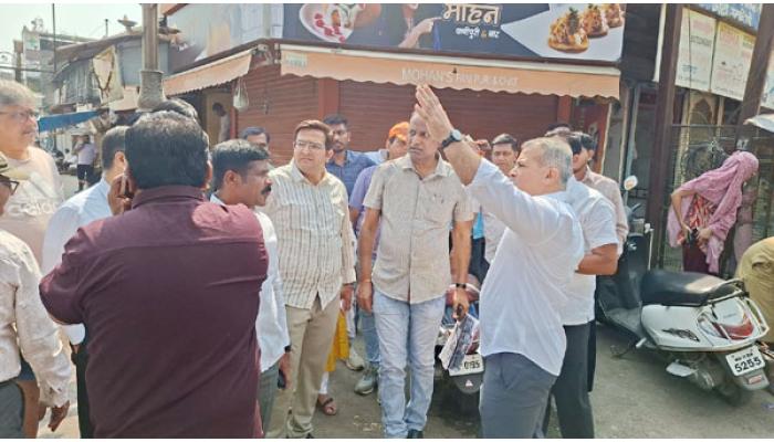 राजपथावरील अतिक्रमणांचा लवकरच निपटारा करणार; राजवाडा ते देवी चौक या दरम्यानच्या रस्त्याची नगराध्यक्षांकडून पाहणी