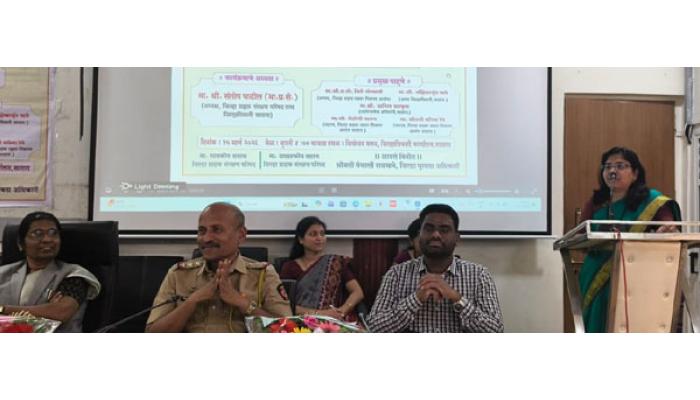 सातारा जिल्ह्यात घरगुती गॅसचा पुरेसा साठा उपलब्ध - जिल्हा पुरवठा अधिकारी वैशाली राजमाने, साठेबाजी, काळाबाजार करणाऱ्यांची माहिती नियंत्रण कक्षाला कळवा