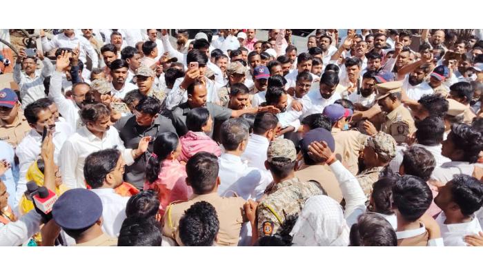 जिल्हा परिषदेतील 'डर्टी गेम'मुळे भाजप नेत्यांची पत घसरली