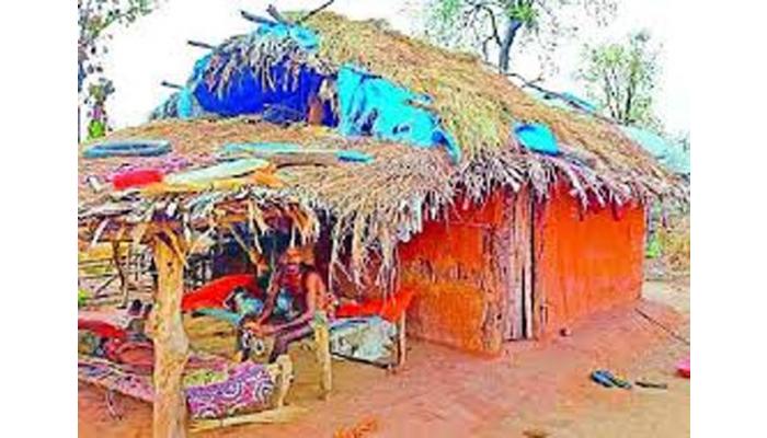 आकले गावच्या पोलीस पाटलांची विधवा पत्नी घालतेय घरकुलापासून वंचित; आठ ते दहा वर्षांपासून प्रतिक्षा पण न्याय नाही