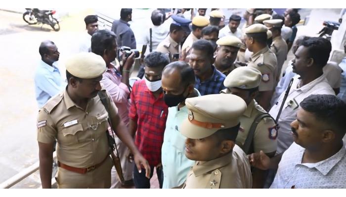 पोलीस कोठडीतील हत्या प्रकरण ; ९ पोलिसांना फाशीची शिक्षा