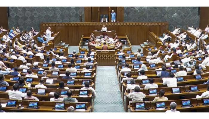 महिला आरक्षण घटनादुरुस्ती विधेयक लोकसभेत नामंजूर; मोदी सरकारला मोठा धक्का