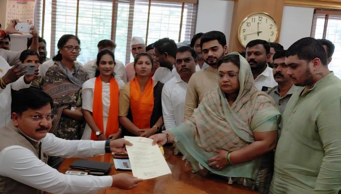 मराठा साम्राज्याचा नकाशा वगळल्याच्या निषेधार्थ साताऱ्यात भव्य मोर्चा; जिल्हा प्रशासनाला १५ दिवसांचा 'अल्टीमेटम'