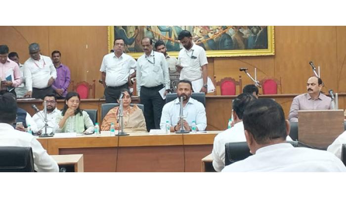 ना. जयकुमार गोरे यांच्या पुढाकाराने ग्रामीण विकासाचा बिगुल; फडणवीस-शिवराज चौहान यांच्या होणार उपस्थितीत ५ लाख घरांचे लोकार्पण ; १५ मे रोजी महायुतीचे साताऱ्यात राजकीय शक्तिप्रदर्शन