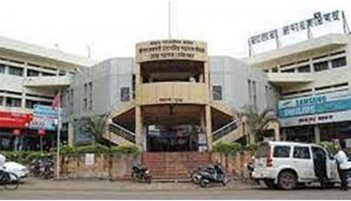 सातारा भाजपमध्ये अंतर्गत धुसफूस तीव्र; नगरपालिका सभेतील वादानंतर उदयनराजेंकडून नगरसेवकांची जलमंदिरमध्ये बैठक, संयम राखण्याच्या सूचना