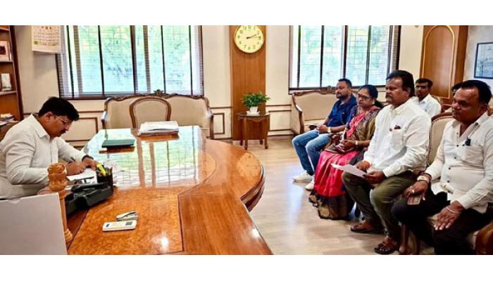 स्मार्ट मीटर सक्तीविरोधात शिवसेना ठाकरे गट आक्रमक; जनजागृती करा, अन्यथा जिल्हाभर आंदोलनाचा प्रणव सावंत यांचा इशारा