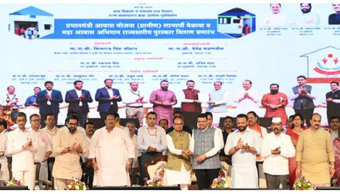 साताऱ्यात भाजपचा शक्तिप्रदर्शनात्मक मेळावा; घरकुल, शेतकरी आणि सहकाराच्या मुद्द्यांवर मुख्यमंत्री फडणवीसांची भूमिका