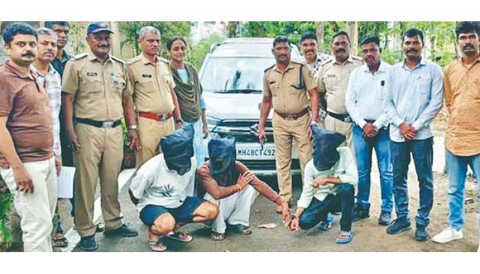 केरळम्&zwnj;&zwj;मधून पलायन केलेले तीन संशयित गजाआड; तळबीड पोलिसांची कामगिरी