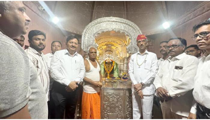 किल्ले प्रतापगडाच्या संवर्धन कामाला गती द्यावी - पालकमंत्री शंभूराज देसाई ; प्रतापगड येथे सुरू असलेल्या संवर्धन कामाची प्रत्यक्ष पाहणी