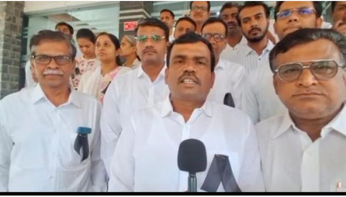 औषधी विक्रेता संघटनेच्या आंदोलनाला सातारा जिल्ह्यात व्यापक प्रतिसाद; औषध दुकाने बंद राहिल्याने साताऱ्यात रुग्णांची धावपळ वाढली