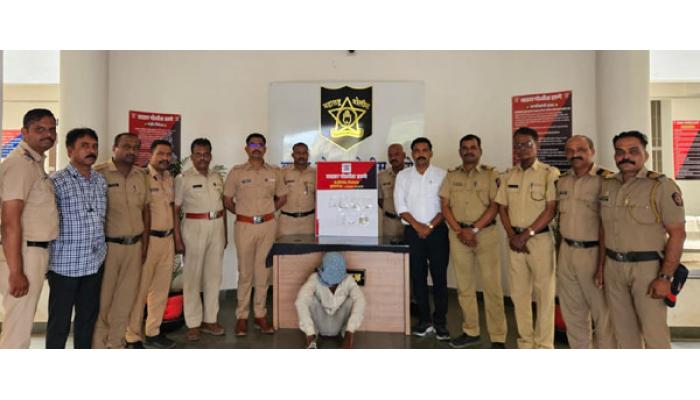 घरफोडी प्रकरणातील आरोपीला वाठार पोलिसांनी जेरबंद; सोन्या-चांदीचे दागिने व रोख रक्कम जप्त; पाच वर्षांपासून पोलिसांच्या रडारवर होता संशयित