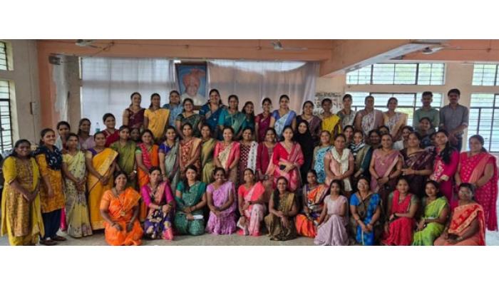 खंडित शिक्षण झालेल्या 697 महिलांनी पार केली दहावीची पायरी; उमेद अभियानाची गरुडझेप; सातारा जि. प. व प्रथम फौंडेशनचा उपक्रम