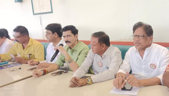 सातार्&zwj;यात चित्रपटसृष्टी उभारण्यासाठी प्रयत्न करणार : मेघराज राजेभोसले