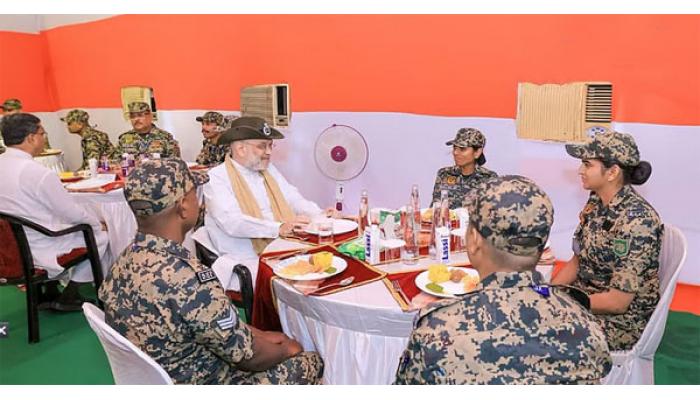 काशीळच्या अस्मिता जाधवला केंद्रीय गृहमंत्री अमित शहांशी थेट संवाद व सहभोजनाची संधी; साताऱ्याच्या शिरपेचात मानाचा तुरा