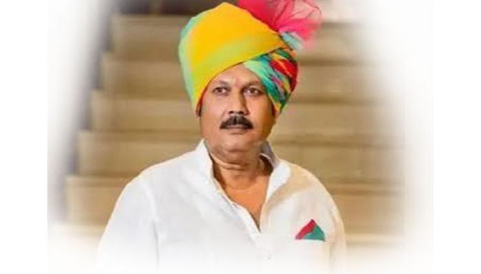 सातारा जिल्ह्यातील सर्व धरणांची साठवण क्षमता वाढवण्यासाठी लोकसहभागातून गाळ उपसा मोहीम राबवा : खा. उदयनराजे भोसले