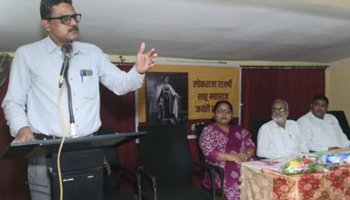 राजर्षी शाहू महाराज जातीअंताचे मानव मुक्तीचे पुरस्कर्ते - डॉ. संजीव बोडखे; शाहू महाराज यांच्या जयंतीनिमित्त व्याख्यान