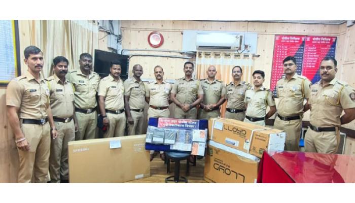बनावट ऑनलाईन पेमेंटप्रकरणी सराईत आरोपी जेरबंद, 12 गुन्हे उघड; विविध जिल्ह्यांसह परराज्यातील फसवणुकींची कबुली; 23.45 लाखांचा मुद्देमाल हस्तगत